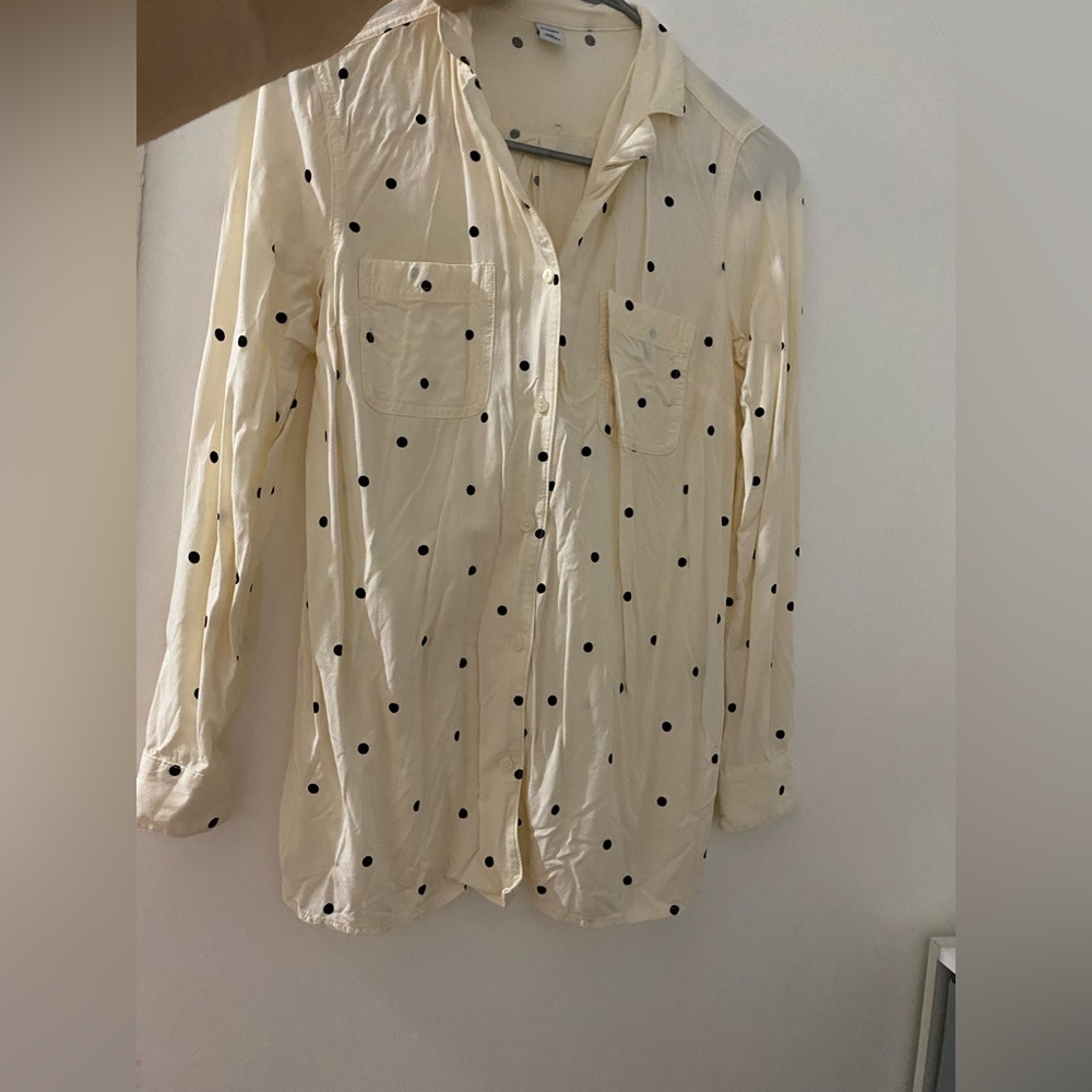Old navy like new, used once